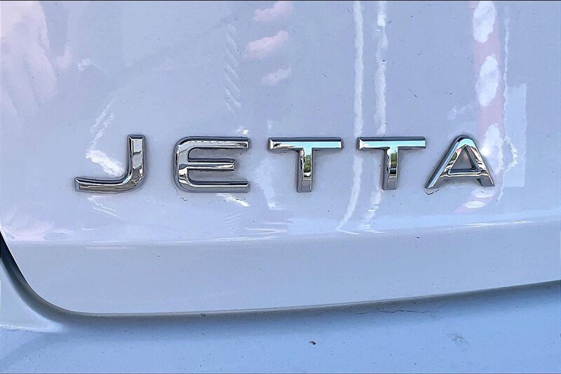 2024 Volkswagen Jetta SE - Photo 8 - Ponce, AL 00717