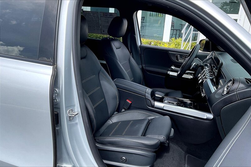2023 Mercedes-Benz EQB EQB 300 - Photo 7 - Ponce, AL 00717
