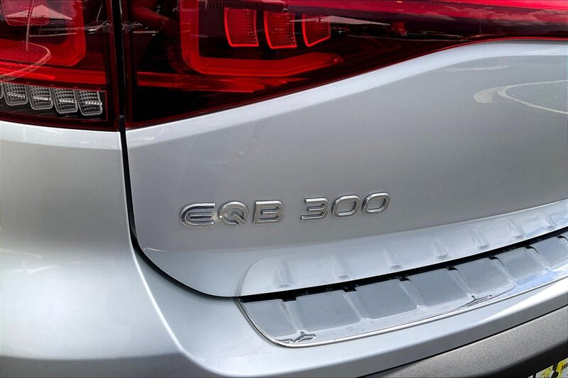 2023 Mercedes-Benz EQB EQB 300 - Photo 8 - Ponce, AL 00717