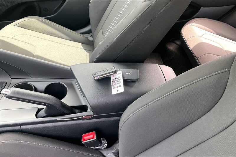 2026 Hyundai ELANTRA SE - Photo 10 - Ponce, AL 00717