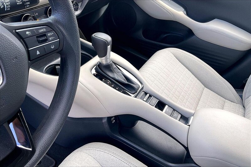 2025 Honda HR-V LX - Photo 17 - Ponce, AL 00717