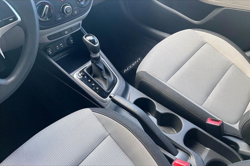 2022 Hyundai ACCENT SEL - Photo 16 - Ponce, AL 00717