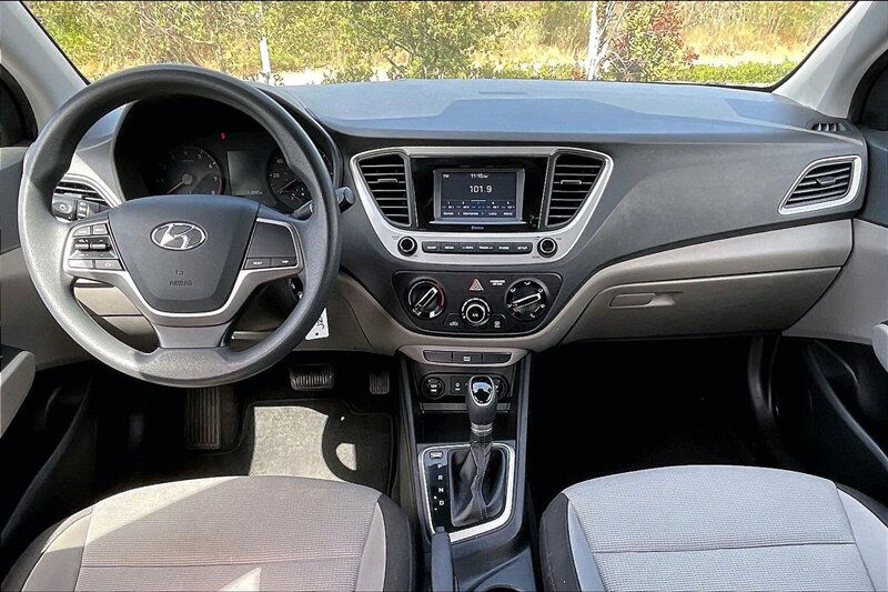 2022 Hyundai ACCENT SEL - Photo 14 - Ponce, AL 00717