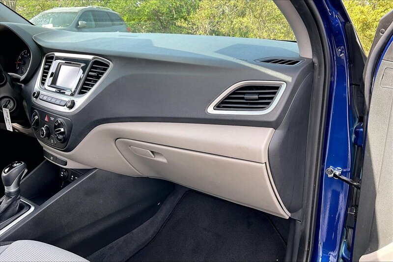 2022 Hyundai ACCENT SEL - Photo 15 - Ponce, AL 00717