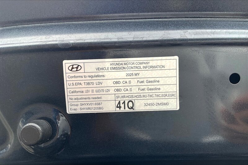 2025 Hyundai VENUE SE - Photo 30 - Ponce, AL 00717