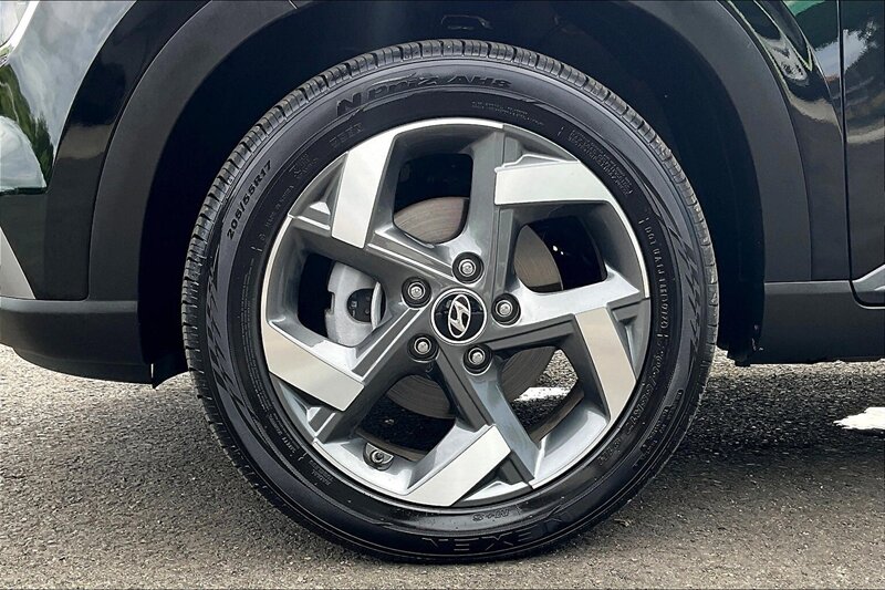 2025 Hyundai VENUE SE - Photo 9 - Ponce, AL 00717