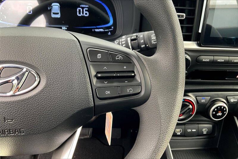 2025 Hyundai VENUE SE - Photo 18 - Ponce, AL 00717