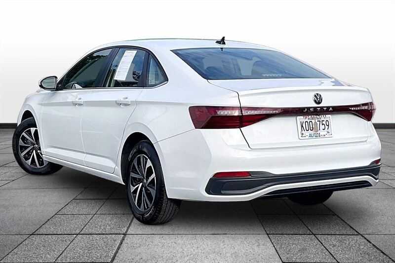 2025 Volkswagen Jetta S - Photo 11 - Ponce, AL 00717