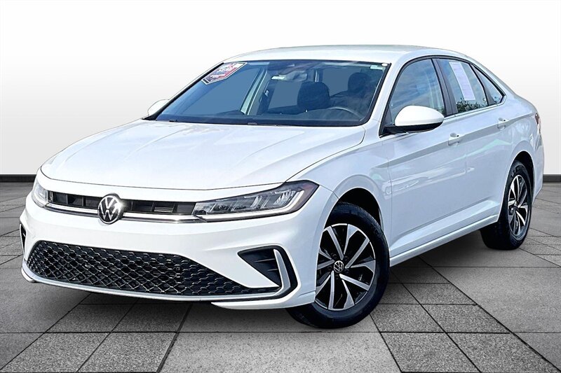 2025 Volkswagen Jetta S - Photo 2 - Ponce, AL 00717