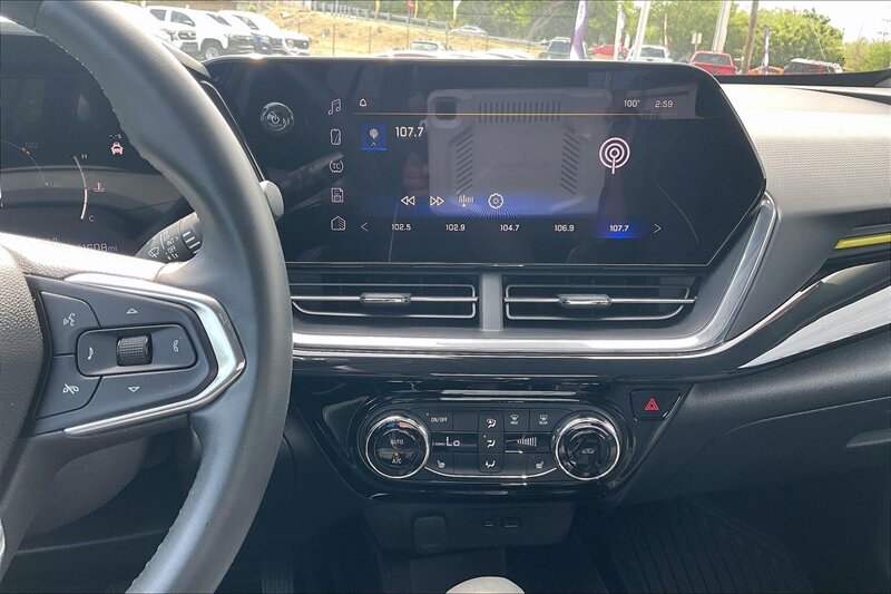 2025 Chevrolet Trax ACTIV - Photo 6 - Ponce, AL 00717