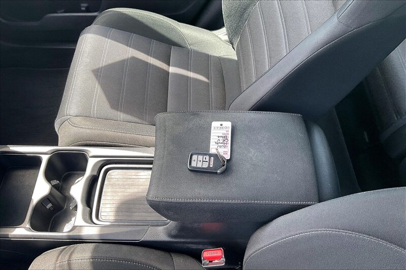 2022 Honda CR-V SE - Photo 11 - Ponce, AL 00717