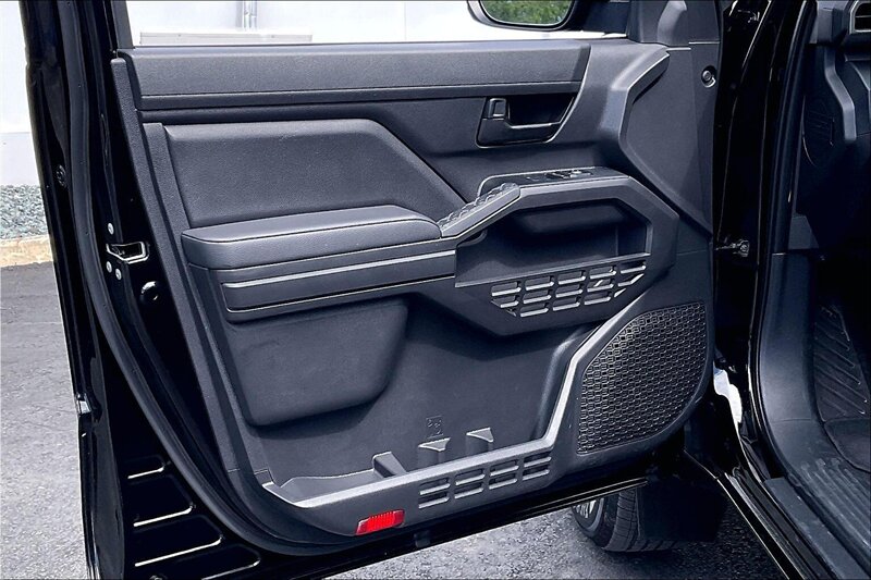 2024 Toyota Tacoma SR - Photo 22 - Ponce, AL 00717