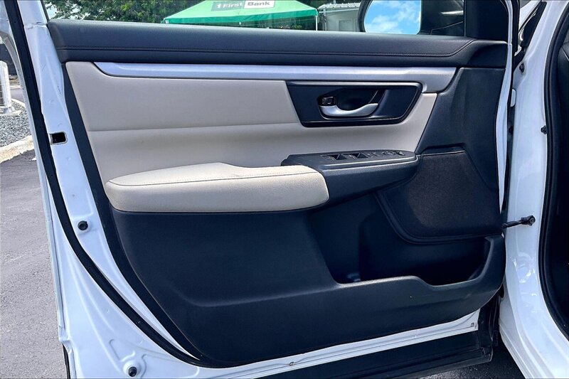 2021 Honda CR-V LX - Photo 22 - Ponce, AL 00717