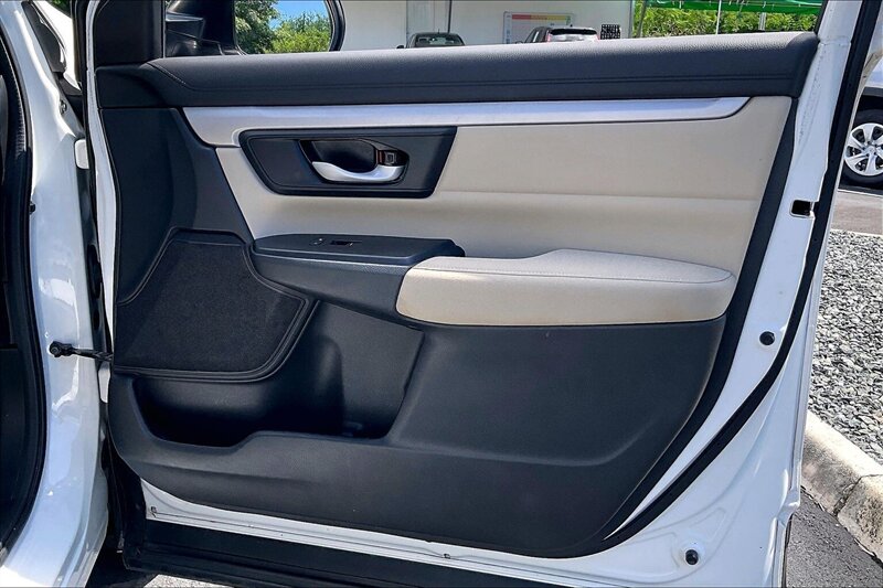 2021 Honda CR-V LX - Photo 23 - Ponce, AL 00717