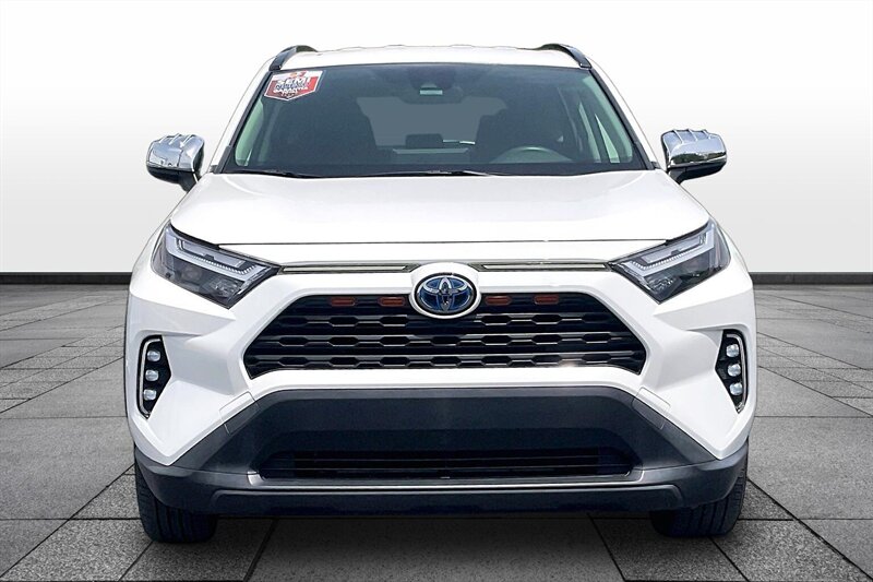 2024 Toyota RAV4 Hybrid LE - Photo 3 - Ponce, AL 00717