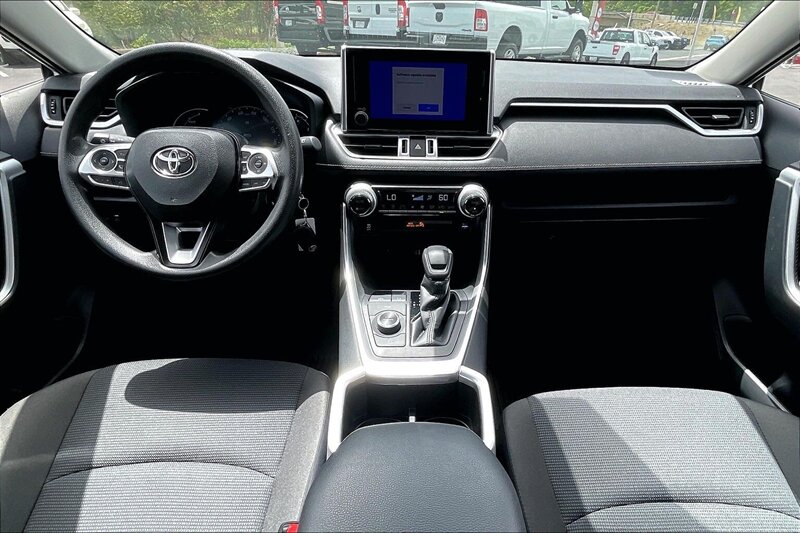 2024 Toyota RAV4 Hybrid LE - Photo 15 - Ponce, AL 00717