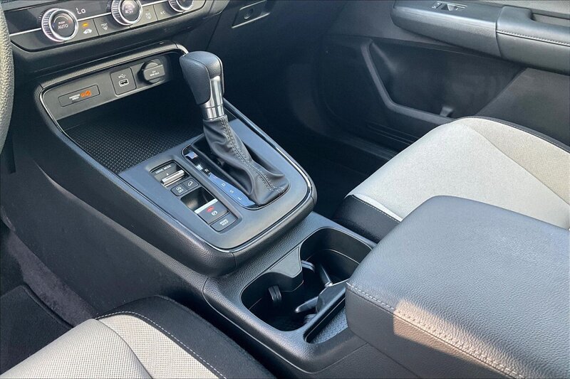 2023 Honda CR-V LX - Photo 17 - Ponce, AL 00717