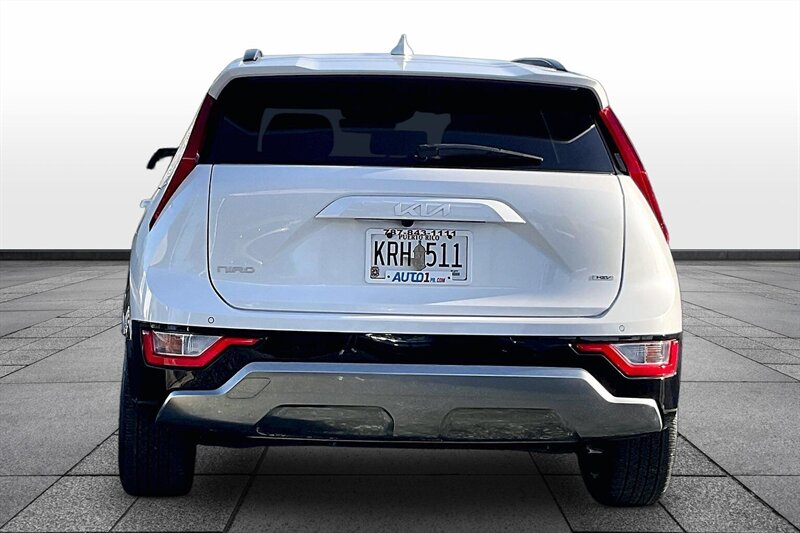 2025 Kia Niro EX Touring - Photo 4 - Ponce, AL 00717