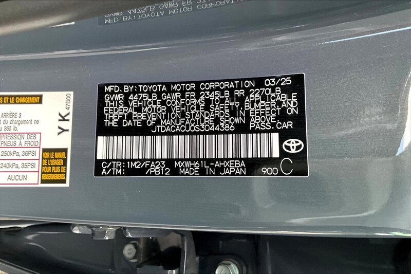 2025 Toyota Prius Plug-in Hybrid SE - Photo 32 - Ponce, AL 00717