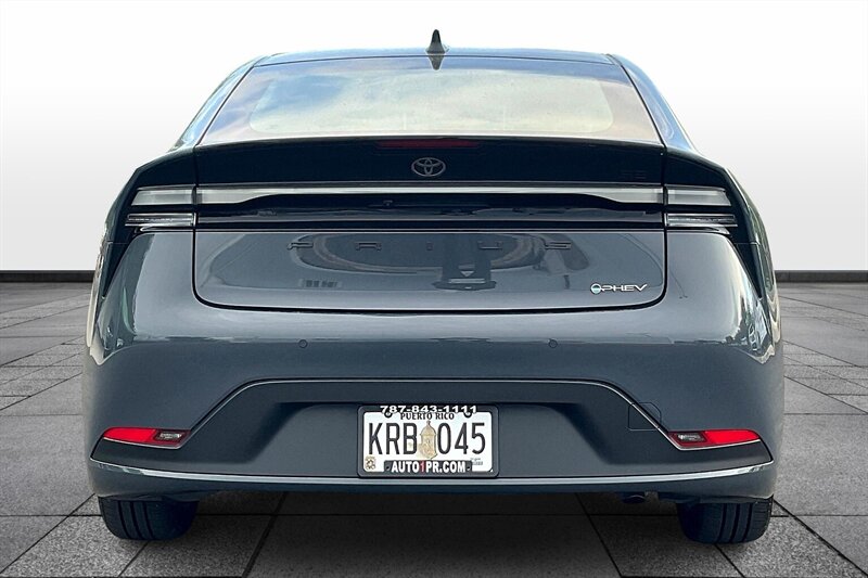 2025 Toyota Prius Plug-in Hybrid SE - Photo 4 - Ponce, AL 00717