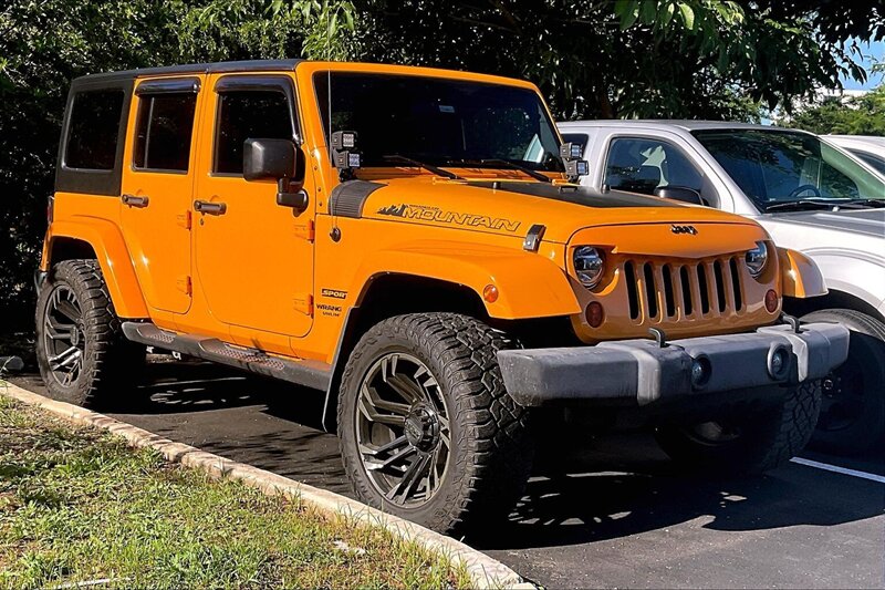 2012 Jeep Wrangler Unlimited Sport