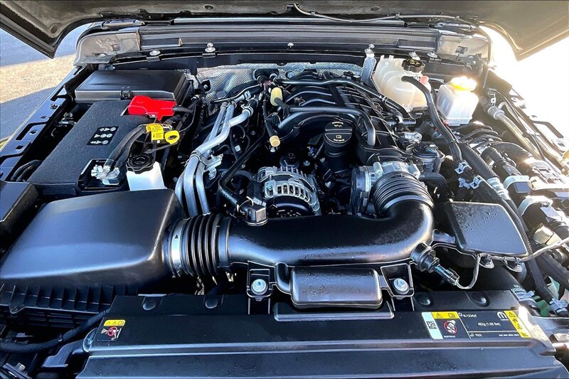 2024 Jeep Gladiator Sport - Photo 9 - Ponce, AL 00717