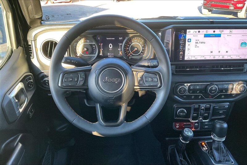2024 Jeep Gladiator Sport - Photo 5 - Ponce, AL 00717
