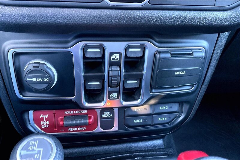 2024 Jeep Gladiator Sport - Photo 31 - Ponce, AL 00717