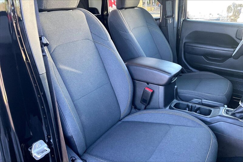 2024 Jeep Gladiator Sport - Photo 7 - Ponce, AL 00717