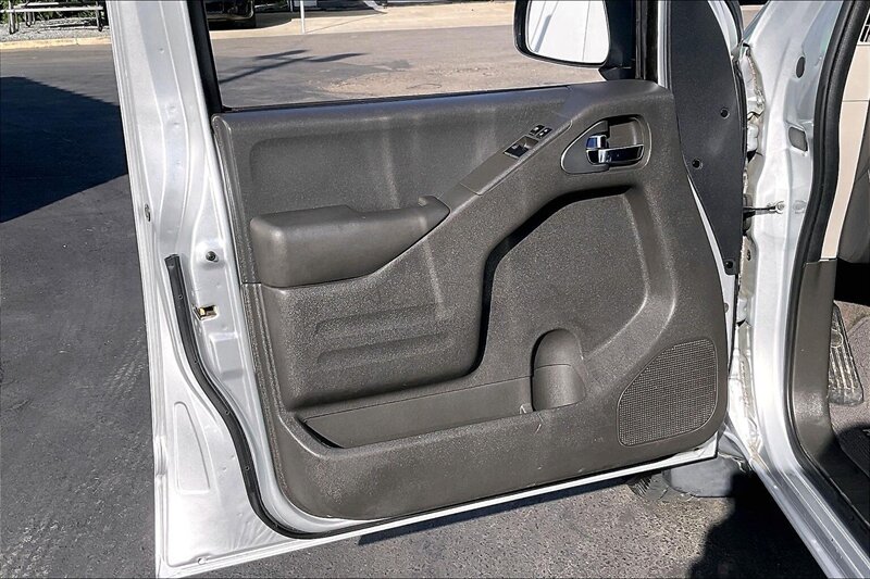 2018 Nissan Frontier S - Photo 23 - Ponce, AL 00717