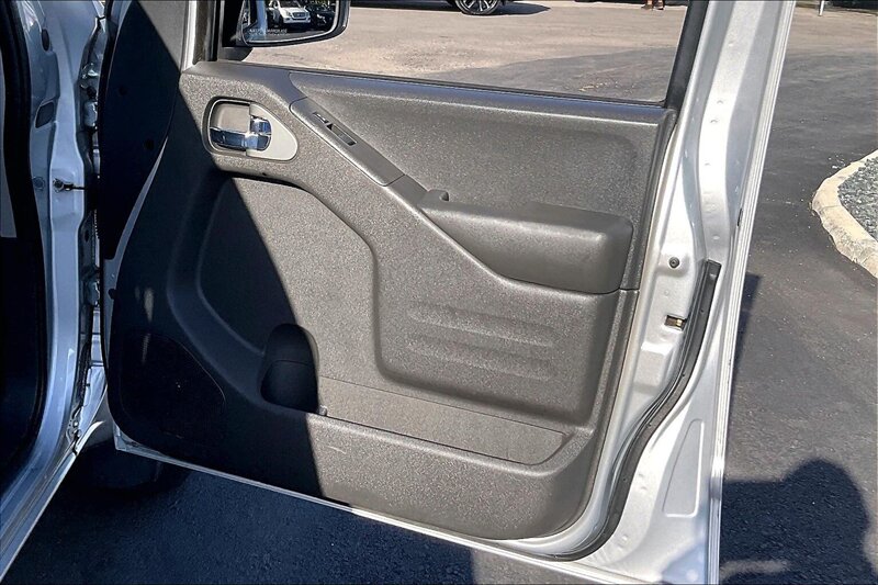 2018 Nissan Frontier S - Photo 24 - Ponce, AL 00717
