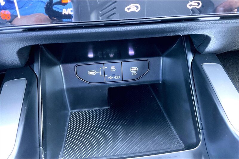 2025 Kia Sorento LX - Photo 33 - Ponce, AL 00717