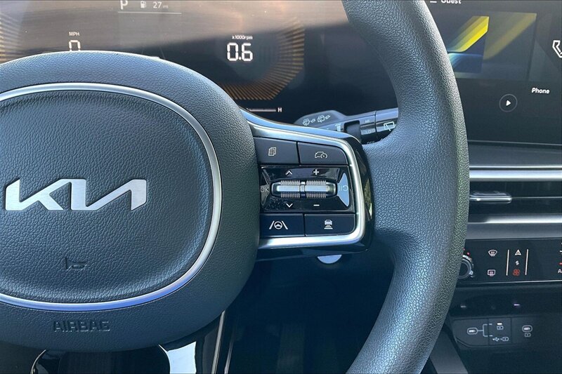 2025 Kia Sorento LX - Photo 19 - Ponce, AL 00717