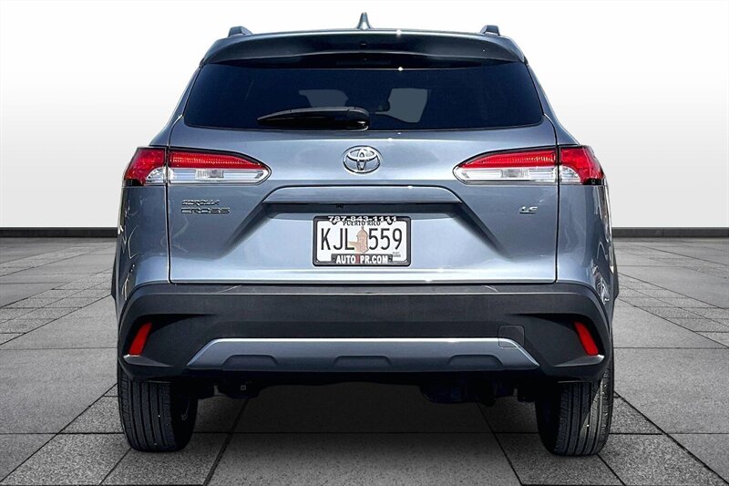 2024 Toyota Corolla Cross LE - Photo 4 - Ponce, AL 00717