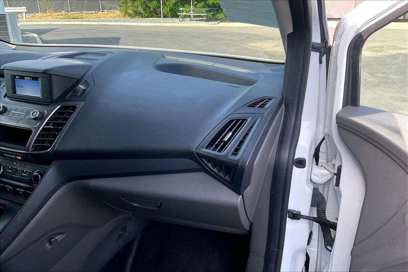 2023 Ford Transit Connect XL - Photo 16 - Ponce, AL 00717
