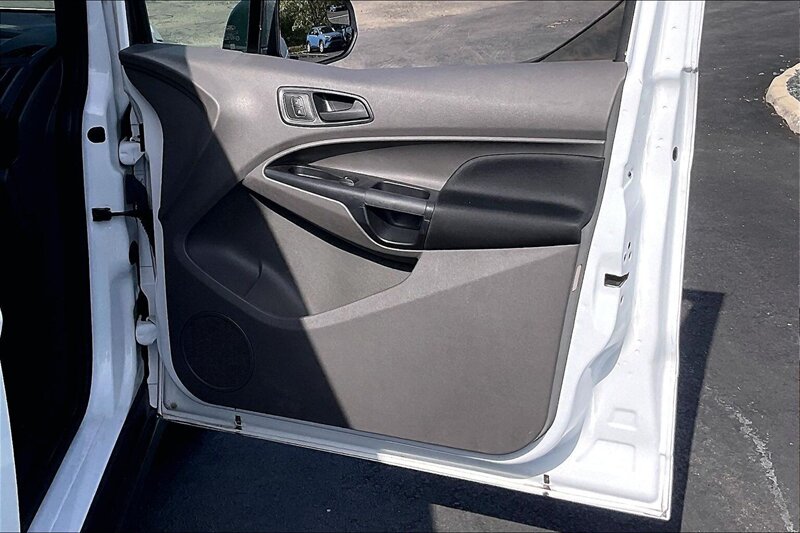 2023 Ford Transit Connect XL - Photo 24 - Ponce, AL 00717