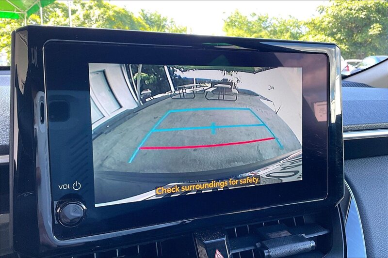 2024 Toyota Corolla Cross LE - Photo 20 - Ponce, AL 00717