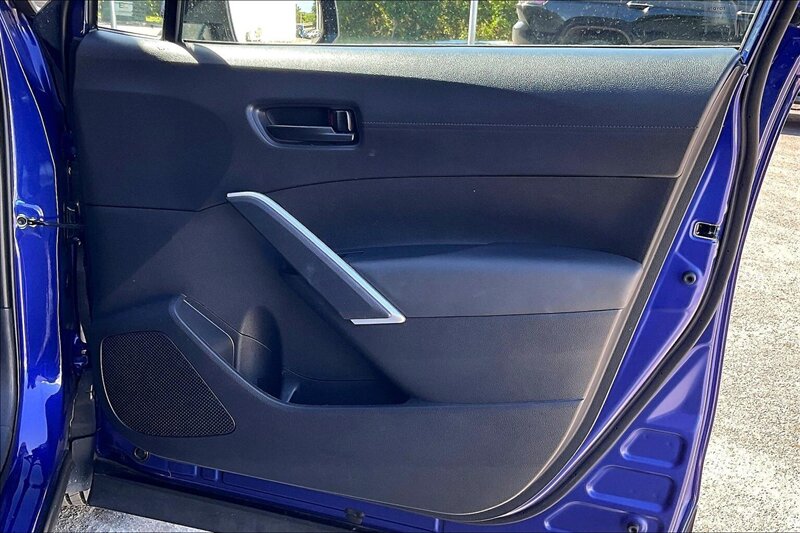 2024 Toyota Corolla Cross LE - Photo 23 - Ponce, AL 00717