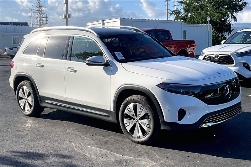 2024 Mercedes-Benz EQB EQB 300 4MATIC's photo
