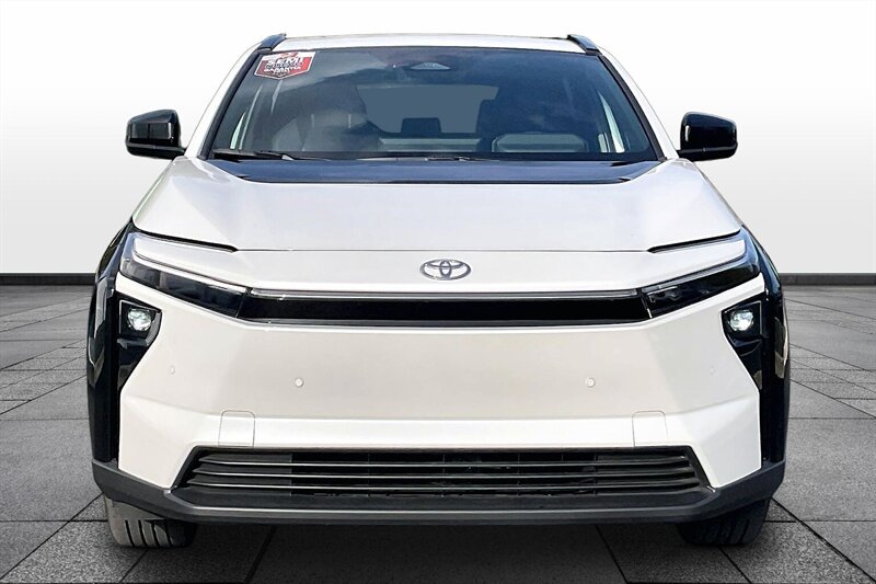 2026 Toyota bZ XLE - Photo 3 - Ponce, AL 00717