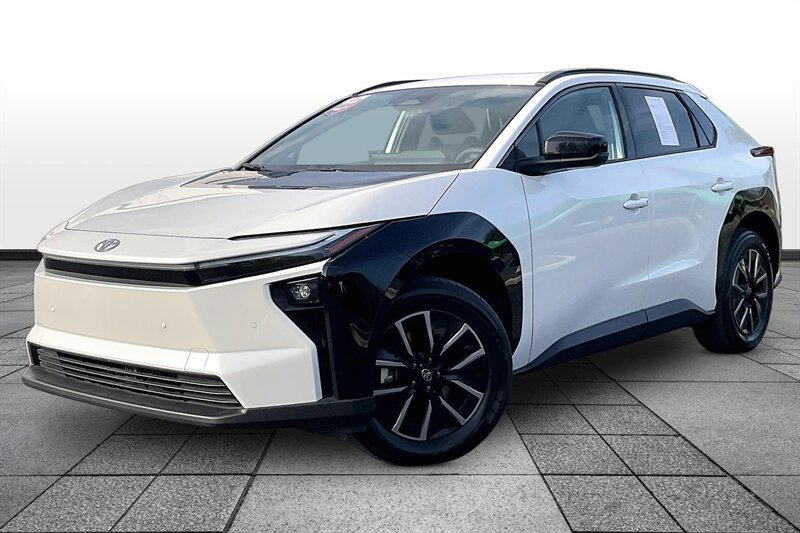 2026 Toyota bZ XLE - Photo 2 - Ponce, AL 00717