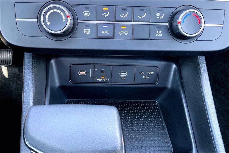 2026 Hyundai SANTA CRUZ SE - Photo 31 - Ponce, AL 00717