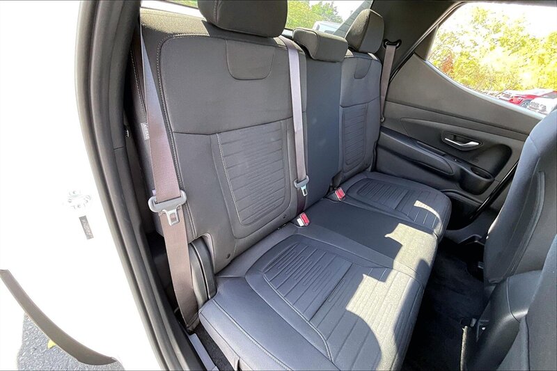 2026 Hyundai SANTA CRUZ SE - Photo 27 - Ponce, AL 00717