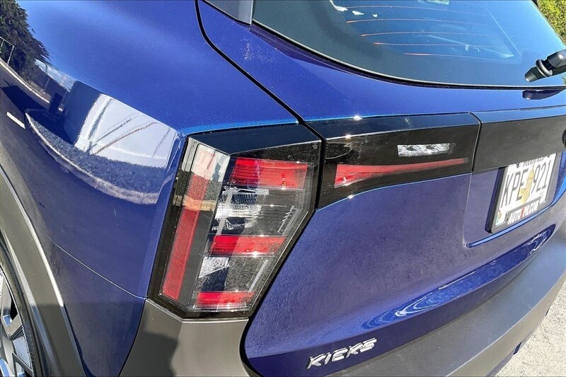 2025 Nissan Kicks S - Photo 28 - Ponce, AL 00717