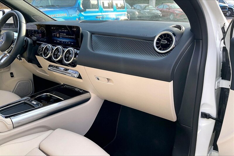 2026 Mercedes-Benz GLA GLA 250 - Photo 15 - Ponce, AL 00717