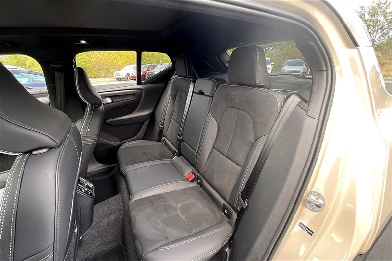 2025 Volvo EX40 Twin Ultra - Photo 26 - Ponce, AL 00717