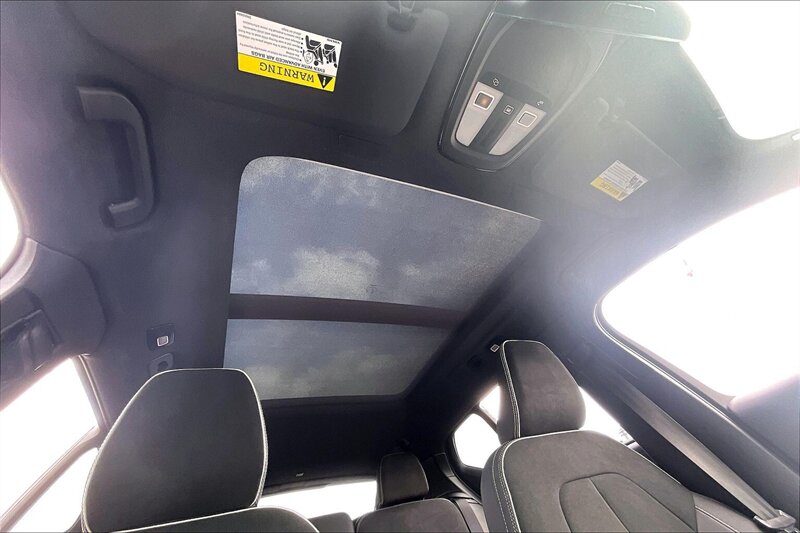 2025 Volvo EX40 Twin Ultra - Photo 22 - Ponce, AL 00717