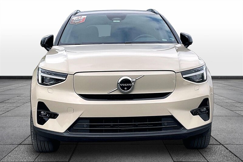2025 Volvo EX40 Twin Ultra - Photo 3 - Ponce, AL 00717