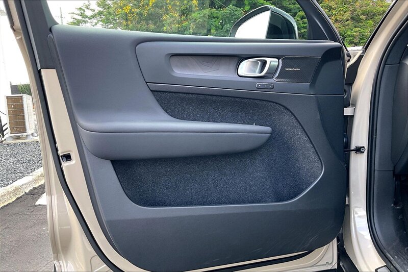2025 Volvo EX40 Twin Ultra - Photo 23 - Ponce, AL 00717