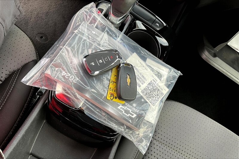 2024 Chevrolet Trax LT - Photo 11 - Ponce, AL 00717